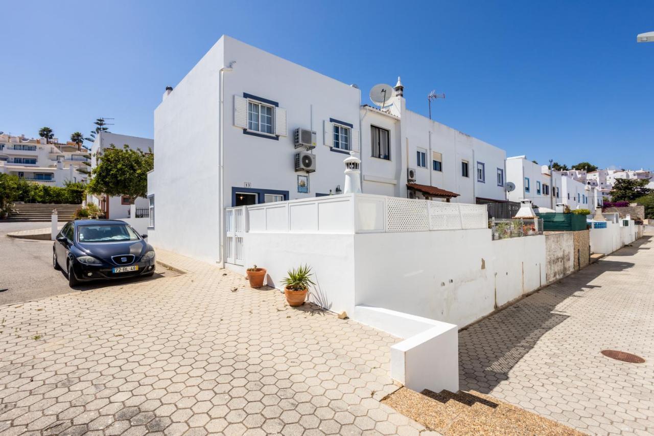 Newly Renovated 2 Bedroom Townhouse - Close To Salema Beach Екстериор снимка