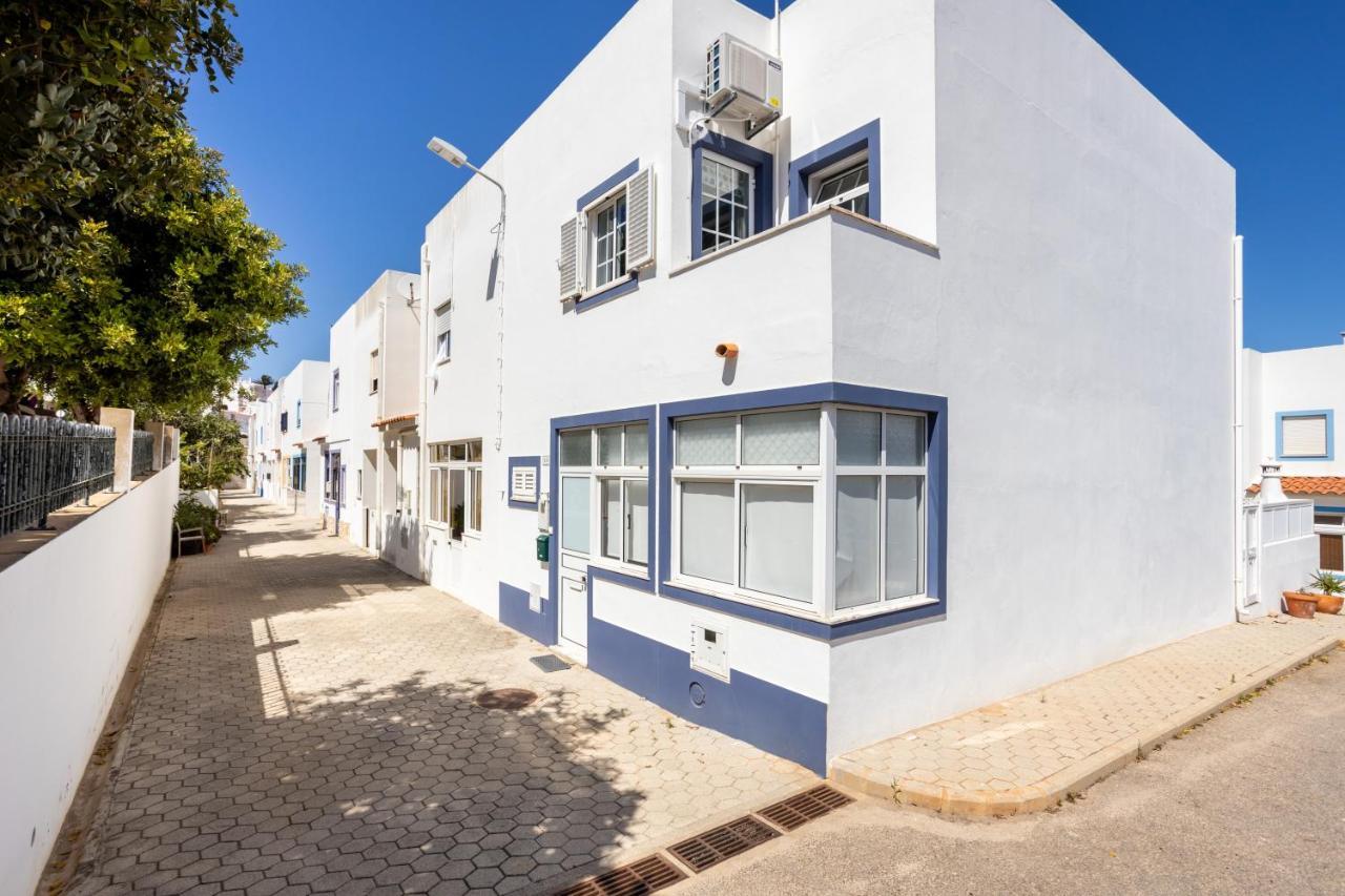 Newly Renovated 2 Bedroom Townhouse - Close To Salema Beach Екстериор снимка